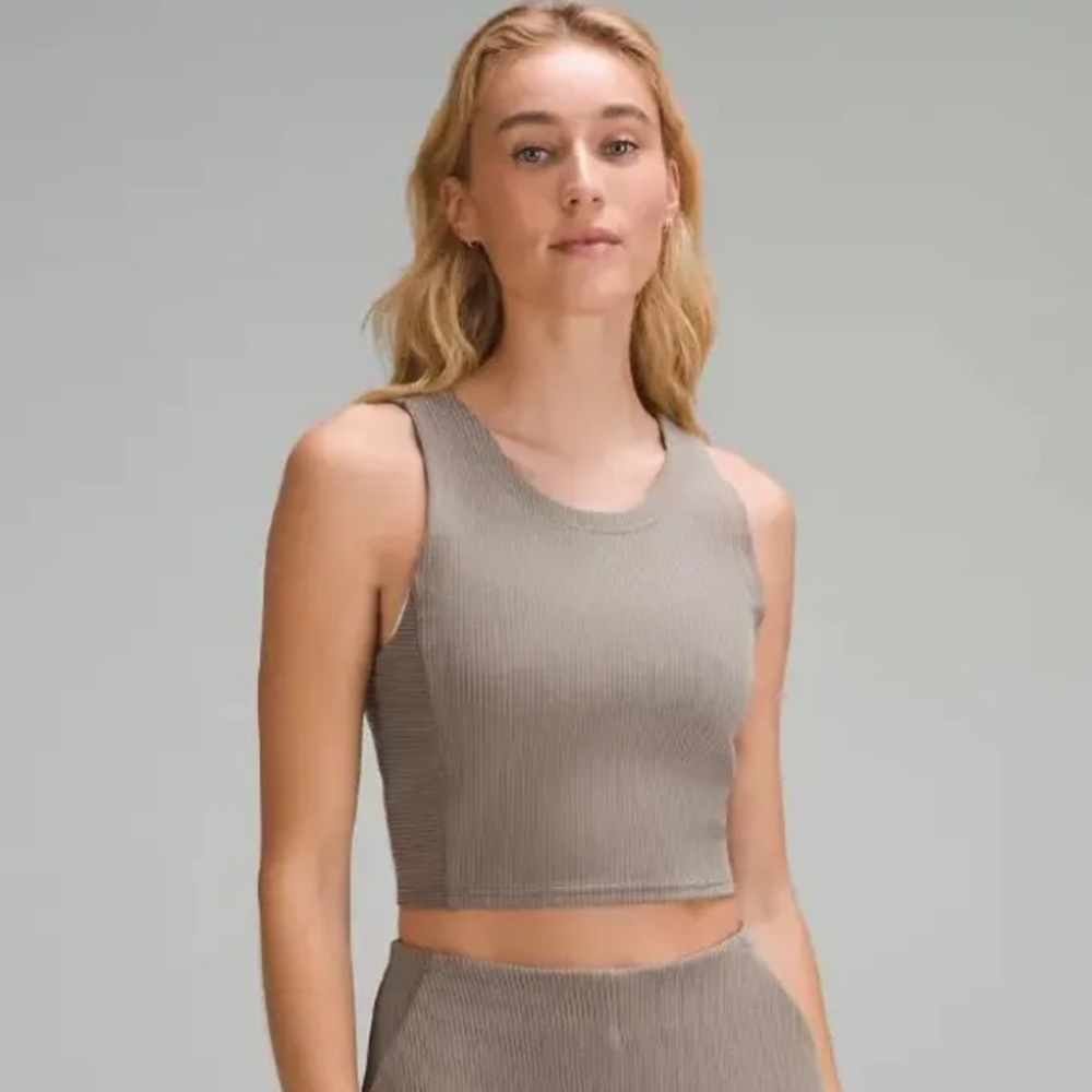 Lululemon Ribbed Softstreme Cropped Tank Size 10